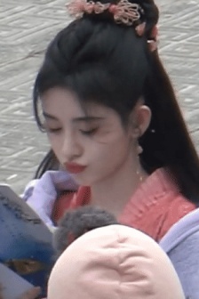 前行者演员表介绍